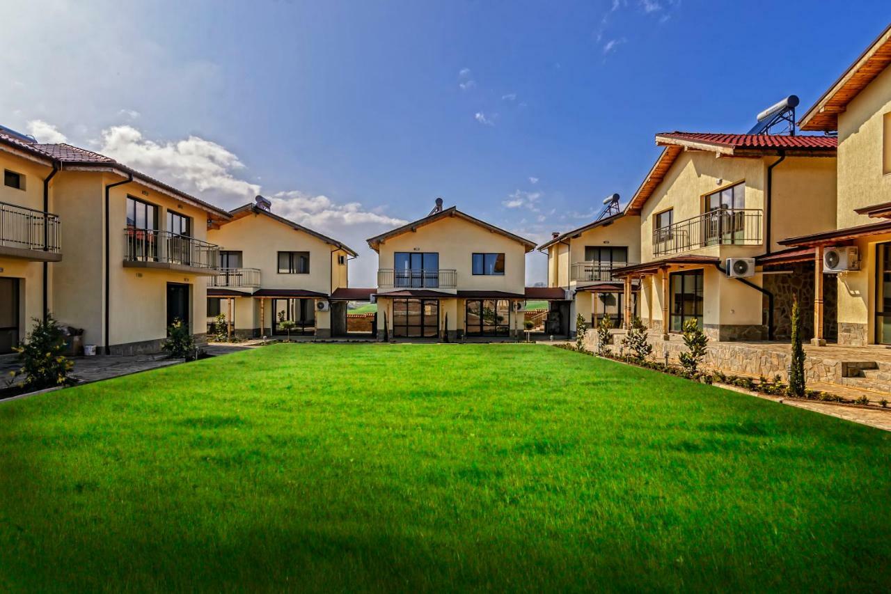 Alex Village Shkorpilovtsi Exterior foto